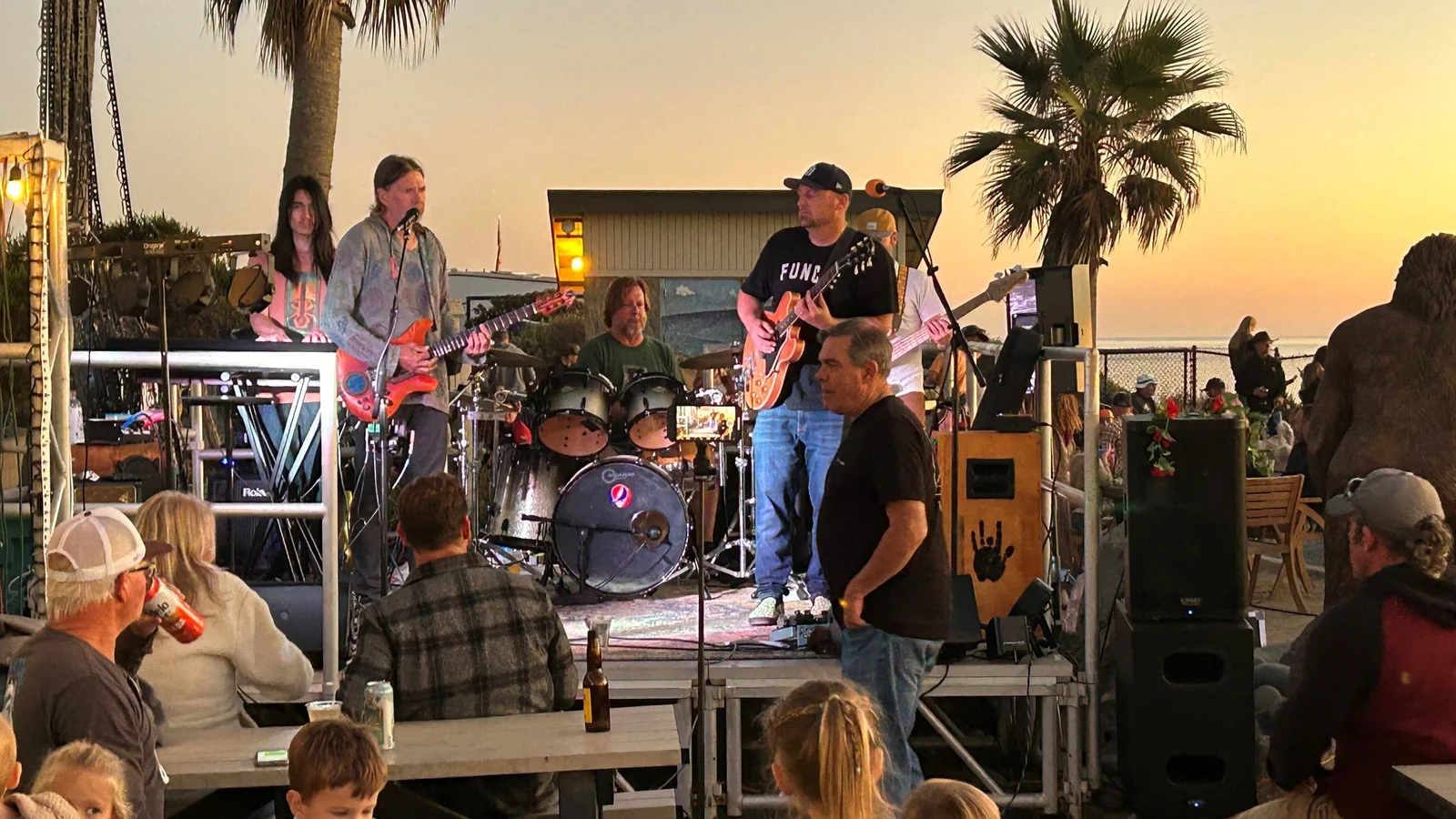 Diego Dead play the Carlsbad Camp Store on the bluffs over South Carlsbad State Beach